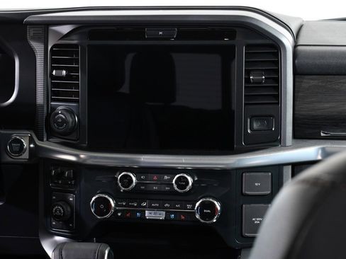 New 2025 Ford F150 Lariat w/ Equipment Group 502A High image 9