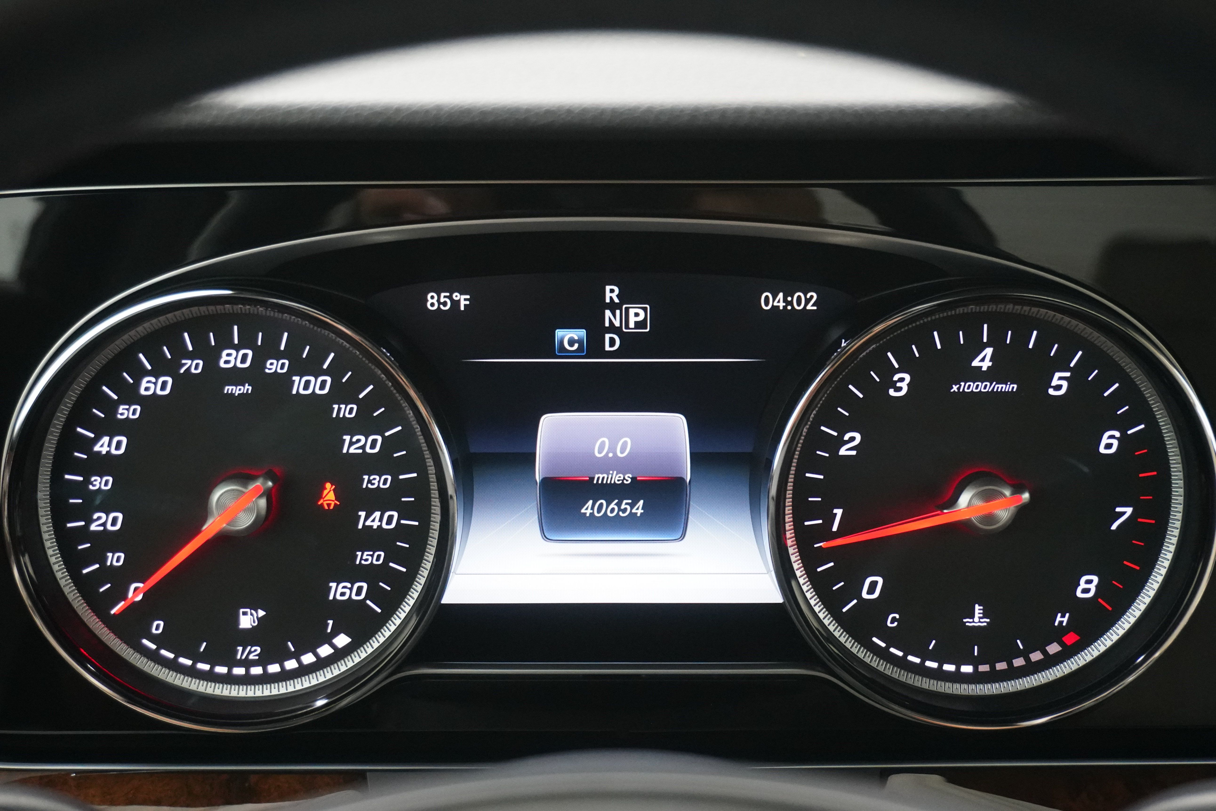 Used 2017 Mercedes-Benz E 300 4MATIC image 18