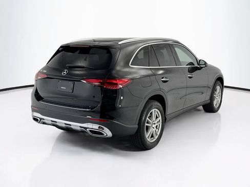 Used 2023 Mercedes-Benz GLC 300 w/ Exclusive Trim Package image 5