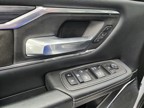 Used 2024 RAM 1500 Laramie image 36