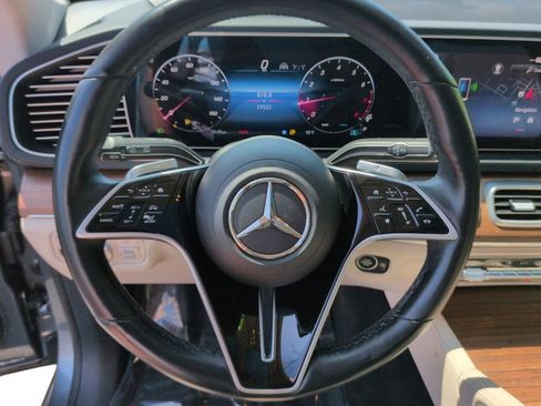 Used 2025 Mercedes-Benz GLE 350 4MATIC w/ AMG Line Exterior image 12