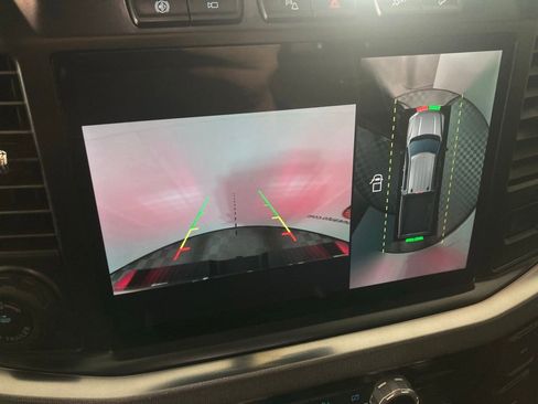 Used 2024 Ford F350 Platinum image 5