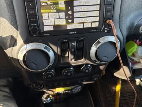 Used 2016 Jeep Wrangler Unlimited Sahara w/ Max Tow Package image 4