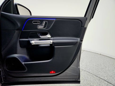 Certified 2026 Mercedes-Benz GLB 250 GLB 250 image 21