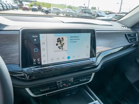 New 2026 Volkswagen Atlas SEL AWD/4WD image 22
