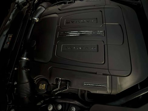 Used 2017 Jaguar F-TYPE Coupe image 13