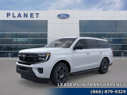 New 2026 Ford Expedition Active RWD image 1