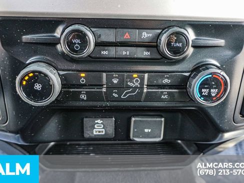 Used 2025 Ford F250 XLT image 40