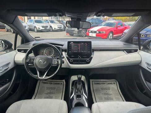 Used 2021 Toyota Corolla SE image 18