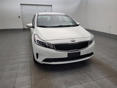 Used 2018 Kia Forte LX FWD image 14