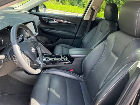 Used 2023 Buick Envision Essence FWD image 11