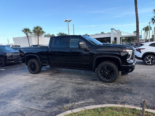New 2026 Chevrolet Silverado 2500 High Country w/ Midnight Edition AWD/4WD image 16