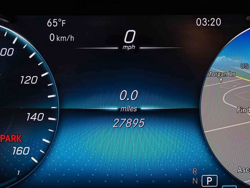 Used 2022 Mercedes-Benz GLC 300 4MATIC image 10