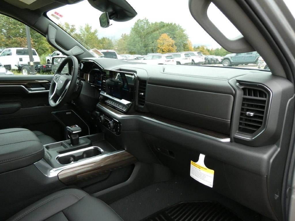 New 2026 Chevrolet Silverado 1500 RST w/ Convenience Package II AWD/4WD image 10