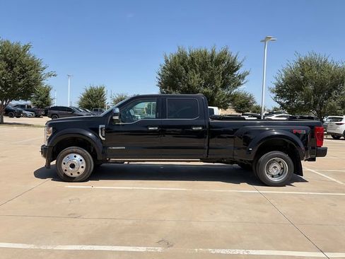 Used 2022 Ford F450 Platinum w/ FX4 Off-Road Package AWD/4WD image 5
