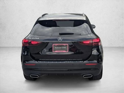Certified 2025 Mercedes-Benz GLA 250 image 7
