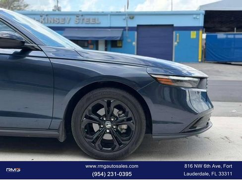 Used 2024 Honda Accord EX image 4