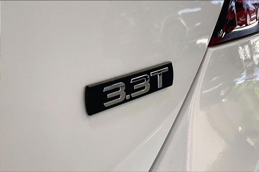 Used 2025 Genesis G70 3.3T Advanced w/ Sport Prestige Package RWD image 25