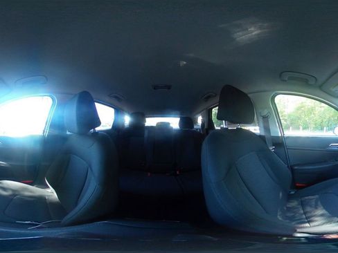 Used 2025 Kia Sportage LX FWD image 45