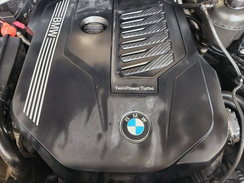 Used 2020 BMW X5 sDrive40i w/ Premium Package RWD image 34