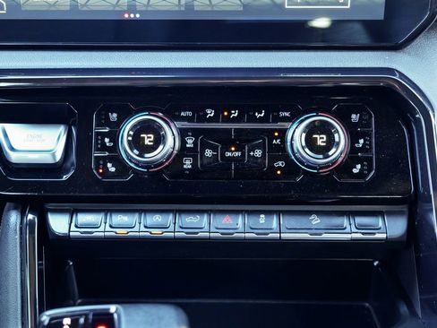 Used 2024 GMC Sierra 1500 AT4 w/ Technology Package image 53