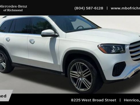 Used 2024 Mercedes-Benz GLS 450 4MATIC image 4