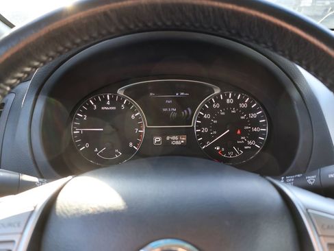 Used 2015 Nissan Altima 2.5 SV image 31