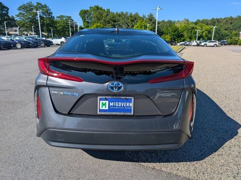 Used 2020 Toyota Prius Prime LE w/ Protection Package FWD image 4