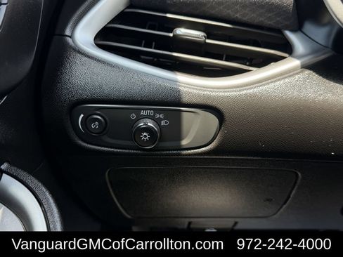 Used 2024 Chevrolet Malibu LT FWD image 24