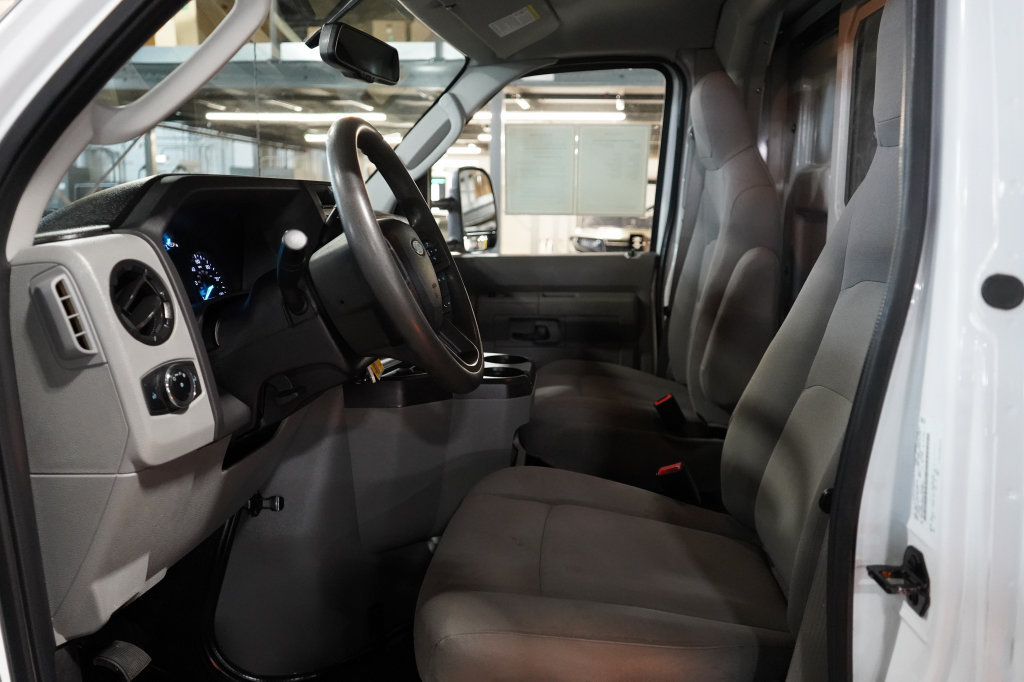 Used 2024 Ford E-350 and Econoline 350 Super Duty w/ Power Windows & Locks Group RWD image 13