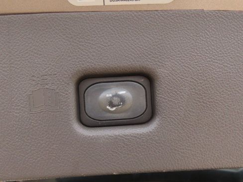 Used 2019 Lincoln Nautilus Reserve FWD image 13