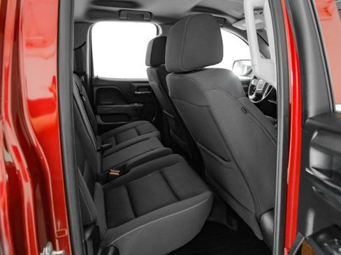 Used 2018 GMC Sierra 1500 SLE w/ SLE Value Package image 33