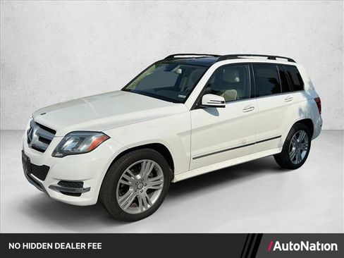 Used 2015 Mercedes-Benz GLK 350 4MATIC image 1