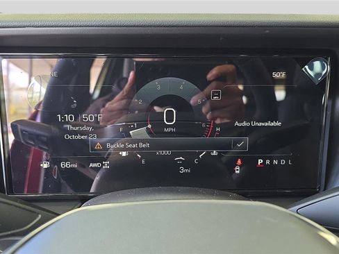 Used 2026 GMC Terrain AT4 w/ Technology Package II AWD/4WD image 4