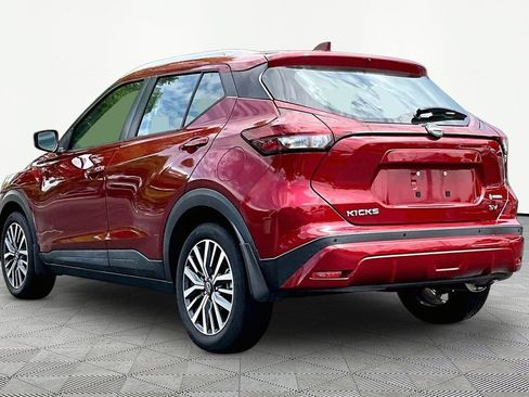 Used 2022 Nissan Kicks SV FWD image 5