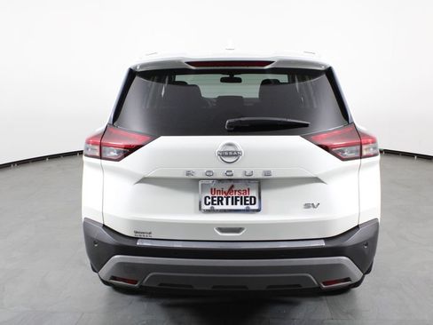 Certified 2023 Nissan Rogue SV FWD image 11