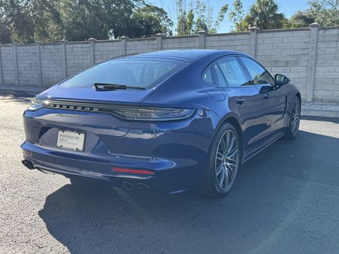 Certified 2023 Porsche Panamera 4 image 6