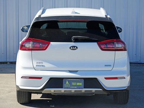 Used 2019 Kia Niro LX image 46