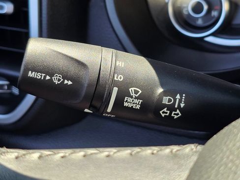 Used 2022 RAM 1500 Big Horn AWD/4WD image 41