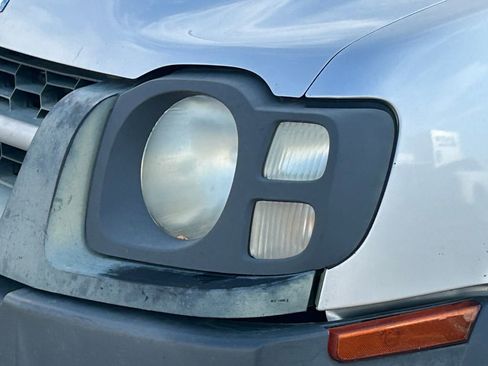 Used 2004 Nissan Xterra XE image 11