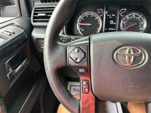 Used 2024 Toyota 4Runner TRD Off-Road Premium image 40
