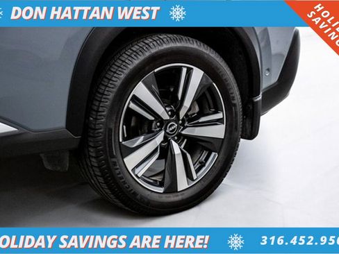 Used 2022 Nissan Rogue Platinum w/ Head-Up Display Package image 43