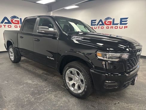 Used 2026 RAM 1500 Big Horn AWD/4WD image 2