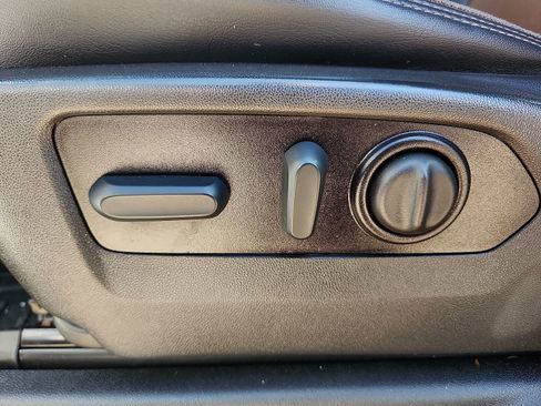 Used 2022 Chevrolet Silverado 3500 High Country w/ Z71 Off-Road Package image 16