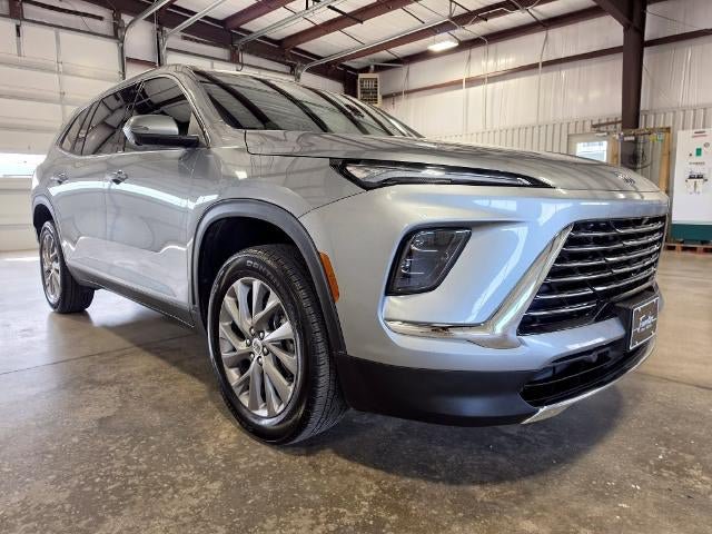Used 2026 Buick Enclave Preferred FWD image 7