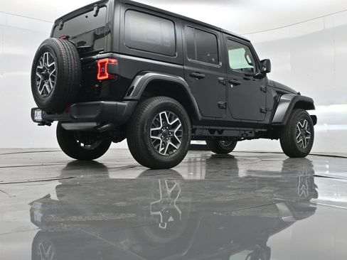 New 2025 Jeep Wrangler Unlimited Sahara w/ Safety Group AWD/4WD image 33