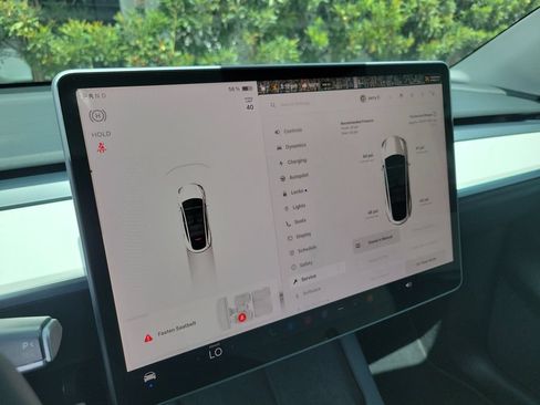 Used 2022 Tesla Model Y Performance AWD/4WD image 20