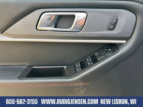 Used 2026 Ford Explorer ST-Line AWD/4WD image 27
