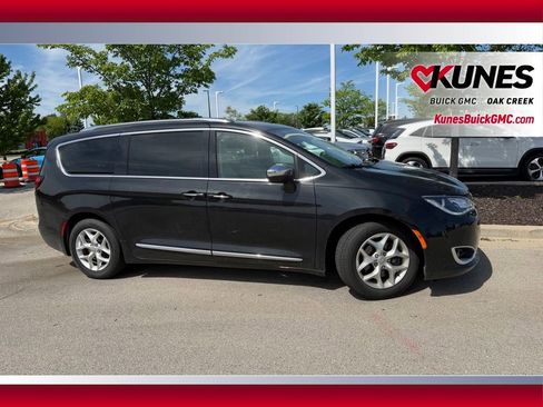 Used 2020 Chrysler Pacifica Limited FWD image 5