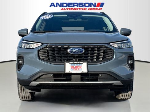 New 2026 Ford Escape SE w/ Class II Trailer Tow Package image 14